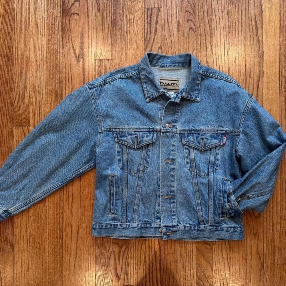 Vintage 90s B.U.M Equipment Light Wash Denim Jacket Size Large